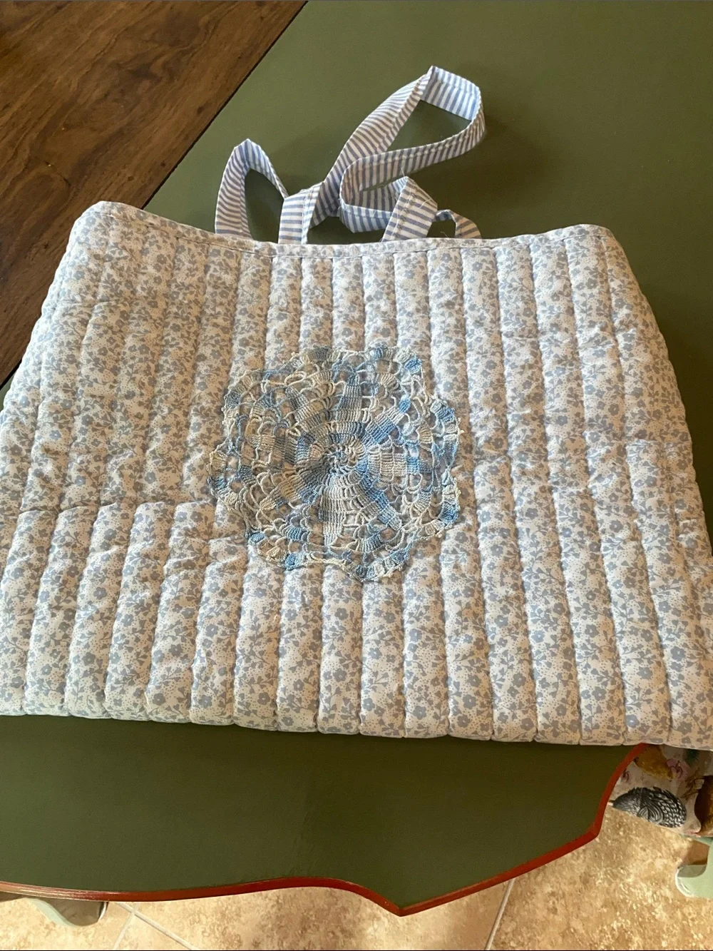 Quilted tote